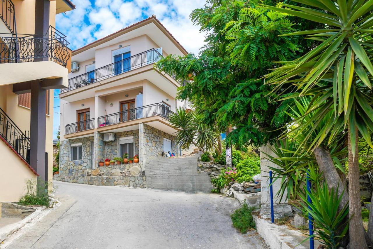 Theodore Apartments Skála Marión エクステリア 写真