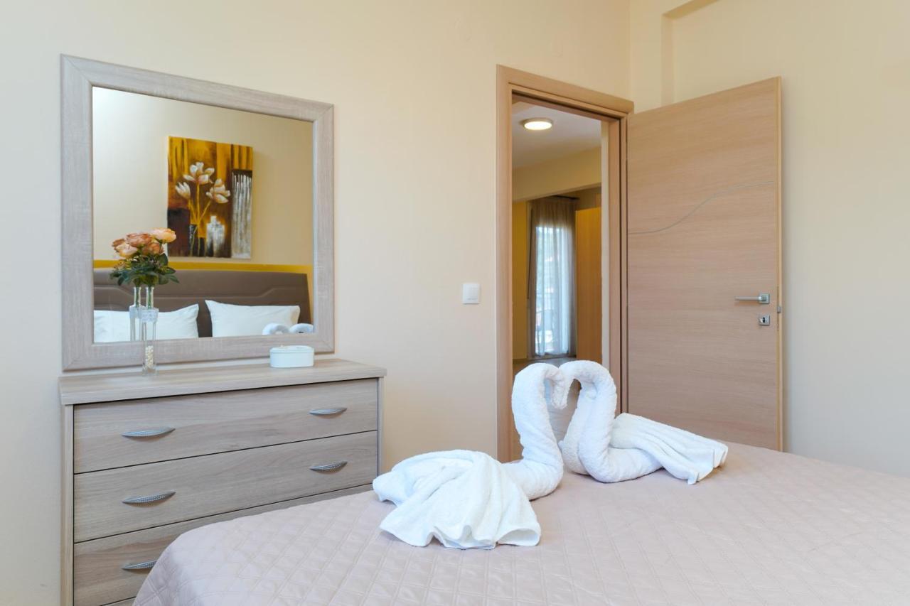 Theodore Apartments Skála Marión エクステリア 写真