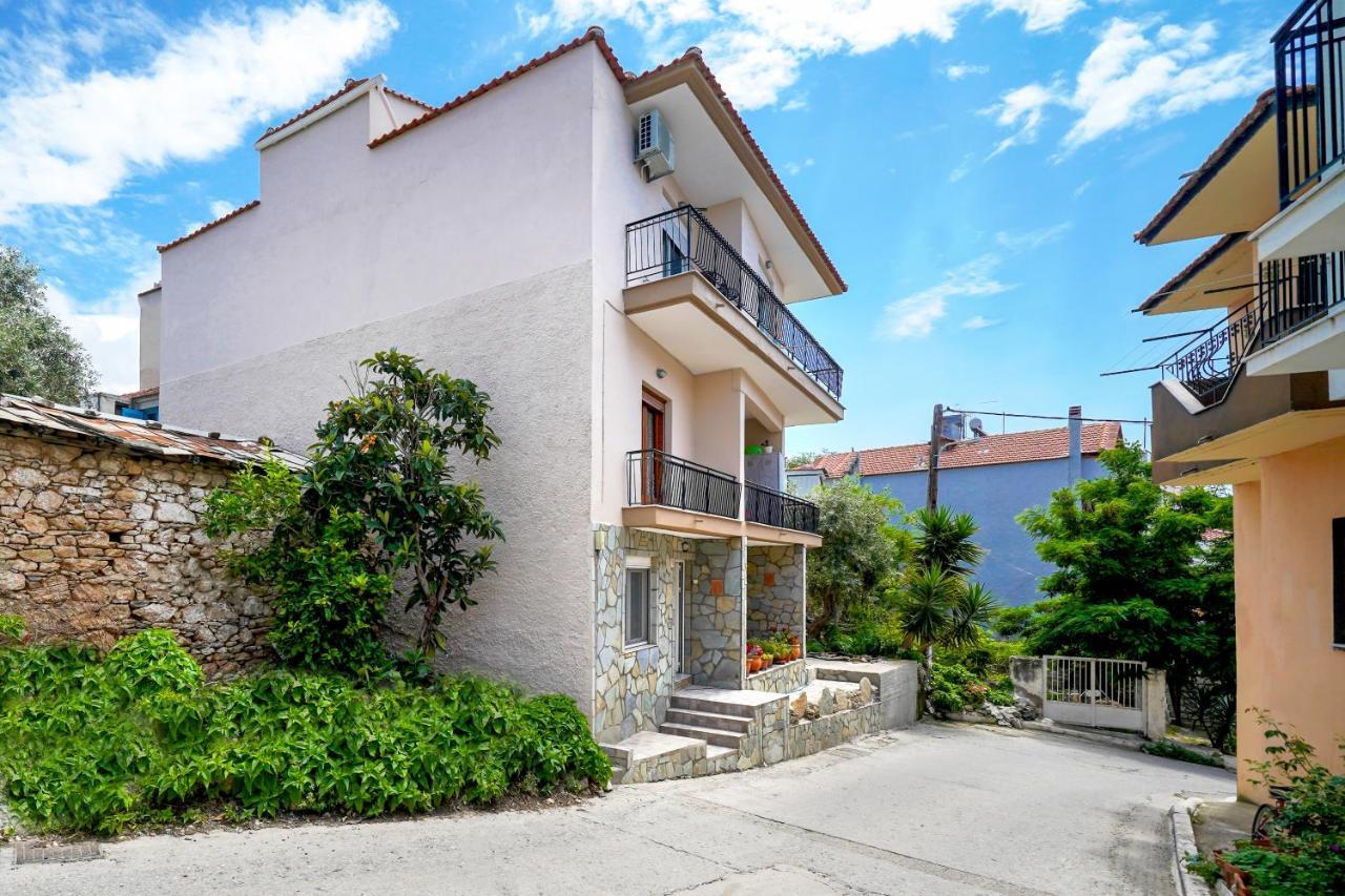 Theodore Apartments Skála Marión エクステリア 写真