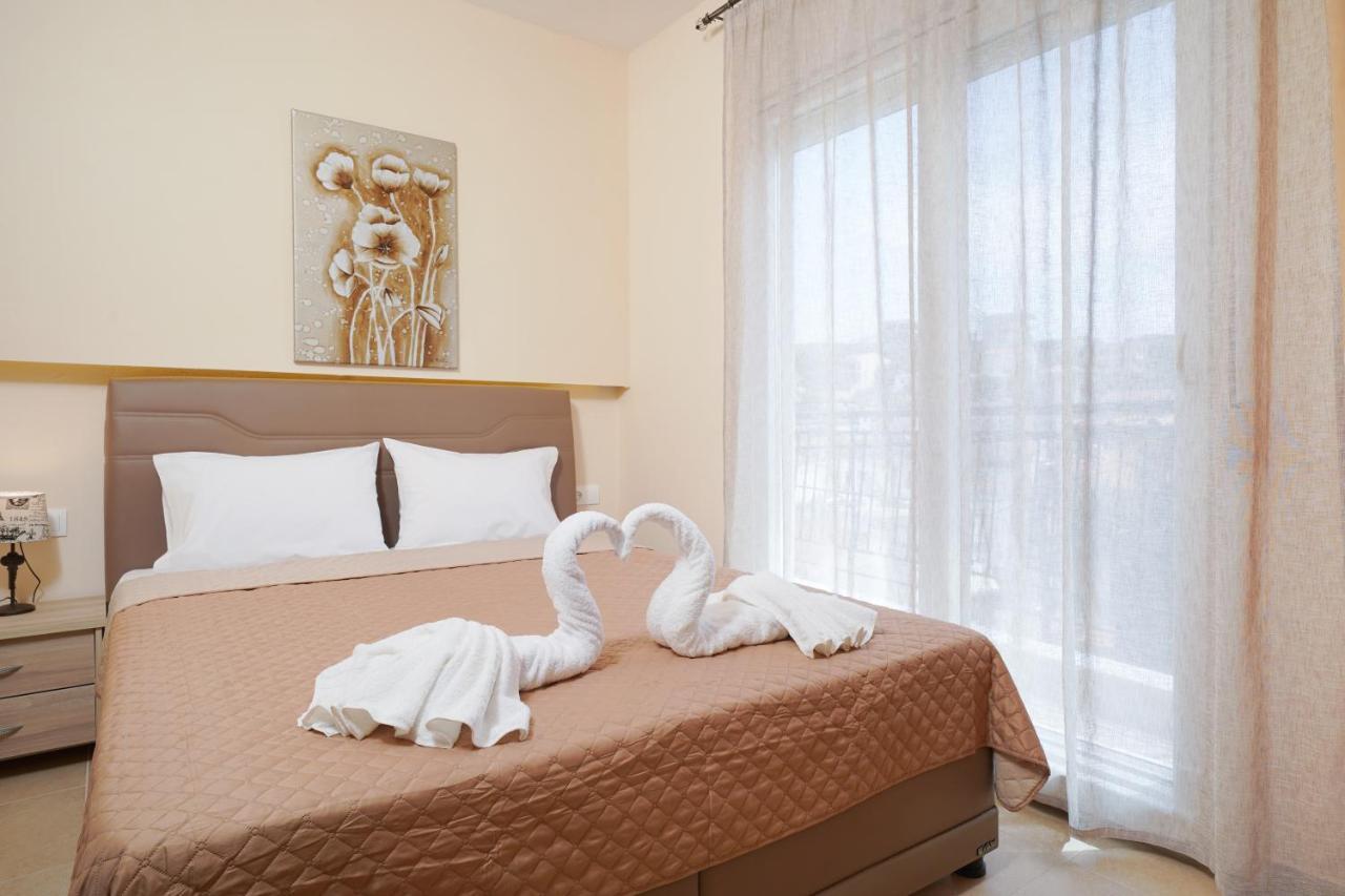 Theodore Apartments Skála Marión エクステリア 写真